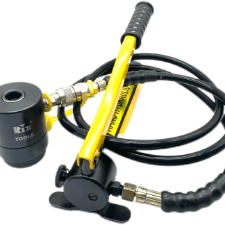 Hydraulic cylinder with yellow handle and black hose